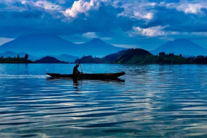 3 Days Lake Bunyonyi & Gorilla safari